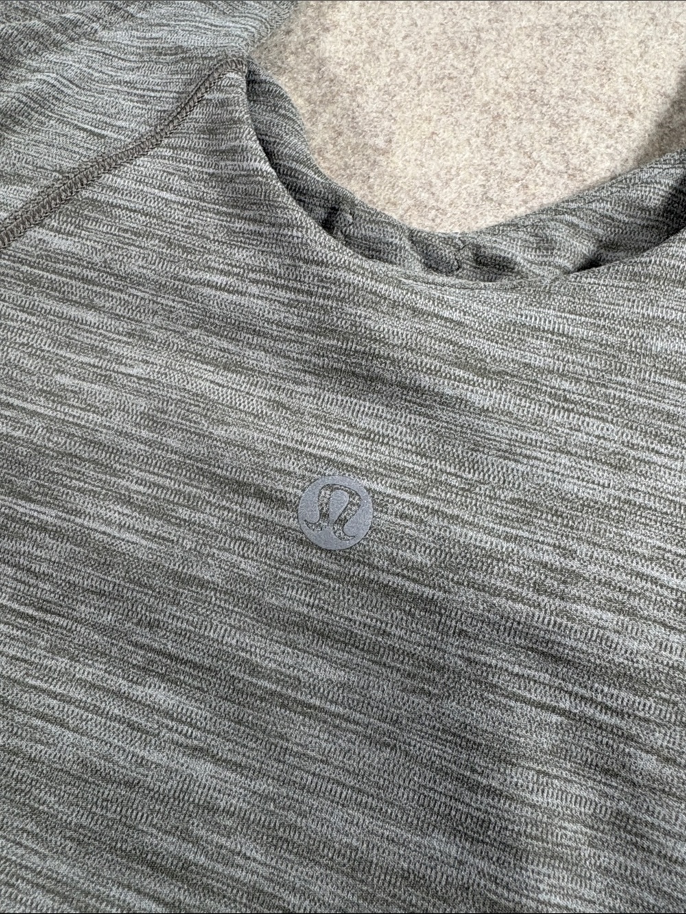 Lululemon Women’s Align Tank Top Radiate Foil Print Black Size 6 EUC - Picture 3 of 4